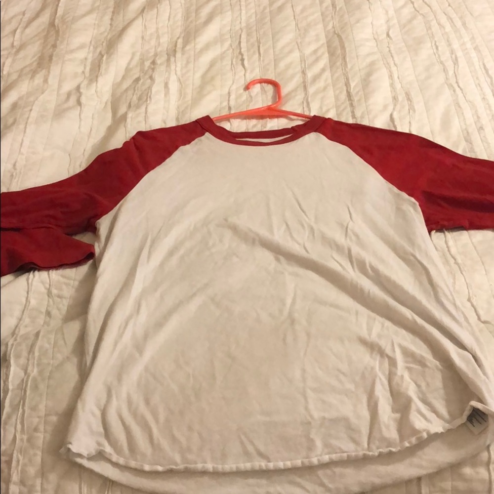 Baseball tee